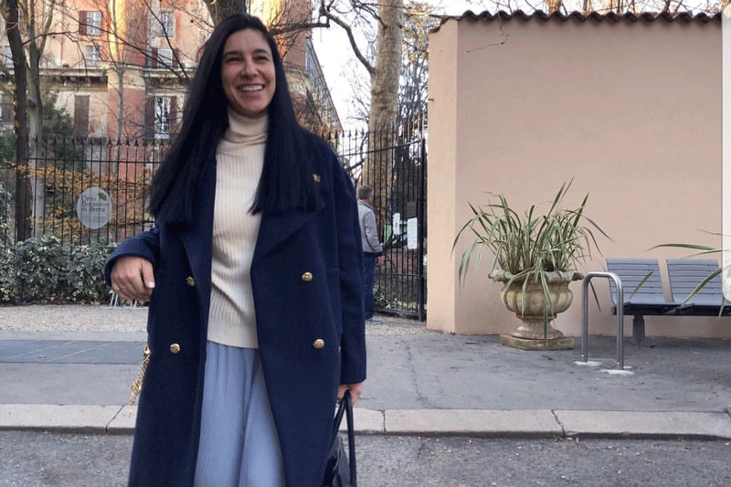 Immagine di Laura Renieri sorridente esportata dal suo profilo Instagram