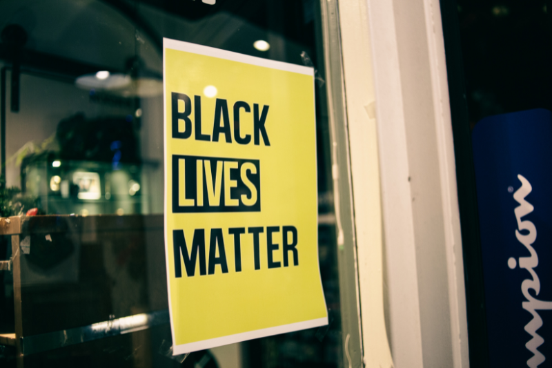 scritta Black Lives Matter